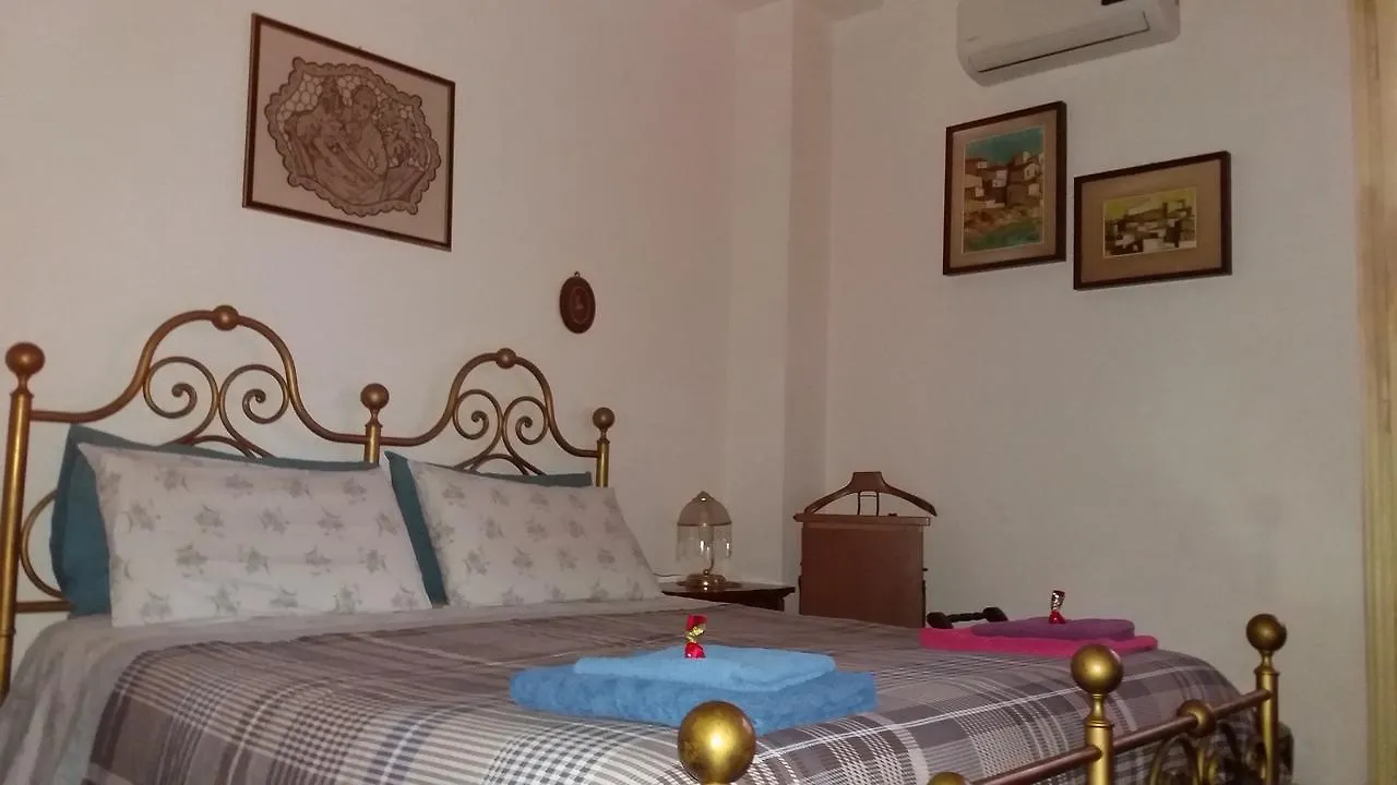 B&B Casa Mira Cagliari Bed & Breakfast